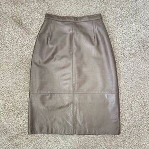 Vintage brown leather pencil skirt